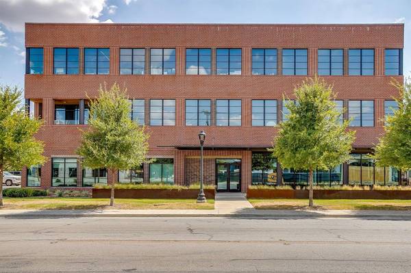 101 Nursery Lane #116, Fort Worth, TX 76114