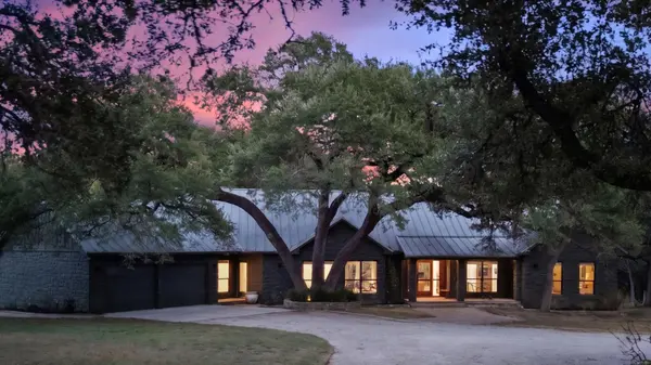 412 Rancho Grande DR, Wimberley, TX 78676