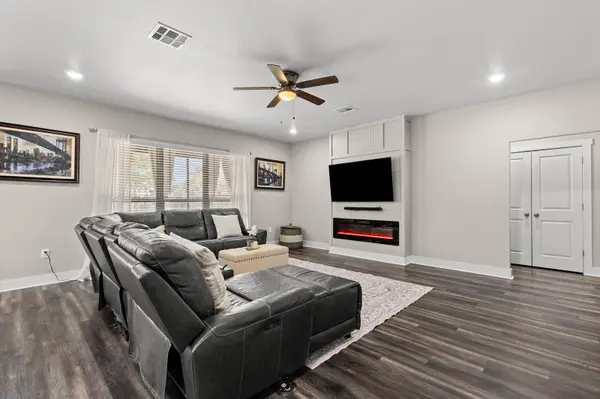 15987 Crockett DR, Temple, TX 76502