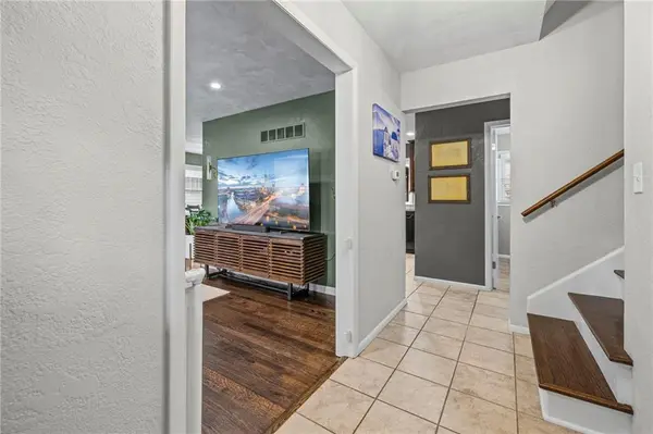 8921 CONSER DR, Overland Park, KS 66212