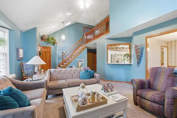 17510 W 116th ST, Olathe, KS 66061