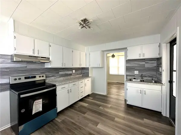 3510 Seneca ST, St Joseph, MO 64507