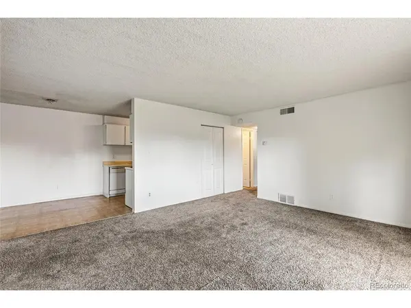 10211 Ura #9-9-207, Thornton, CO 80260