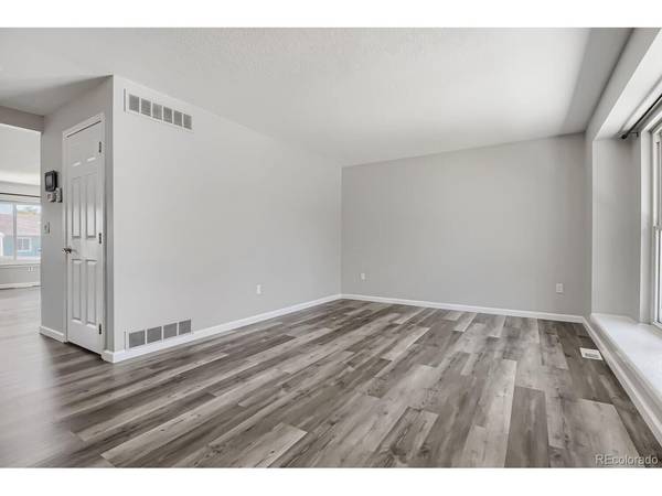 1157 S Kalispell, Aurora, CO 80017