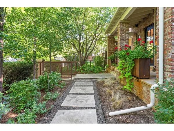 550 Fillmore, Denver, CO 80206