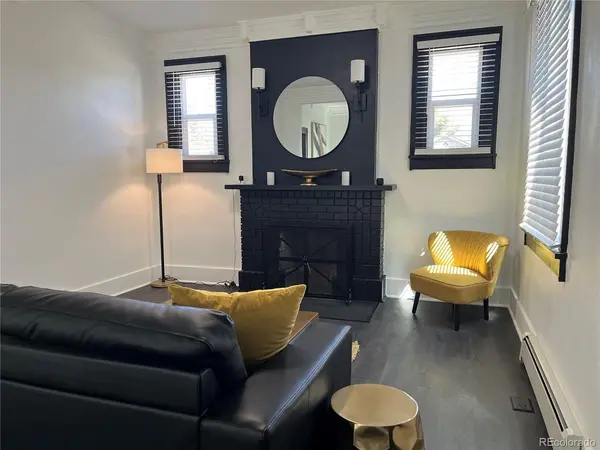 4001 S Acoma, Englewood, CO 80110