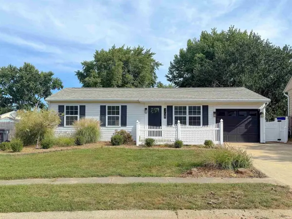 1728 TEASDALE LN, Kokomo, IN 46902