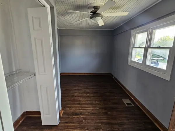 166 E Washington ST, Bunker Hill, IN 46914