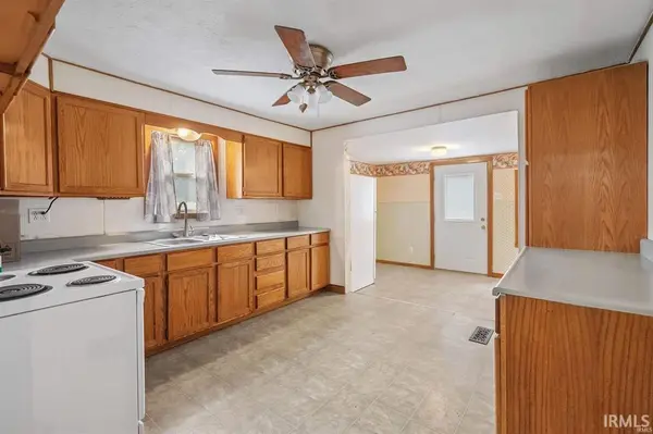 915 N Courtland AVE, Kokomo, IN 46901