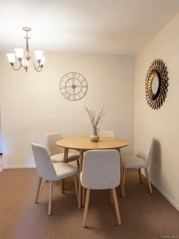 89-15 Parsons Blvd #4G, Jamaica, NY 11432