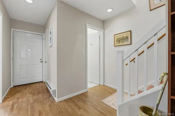 175 Heritage HLS #D, Somers, NY 10589