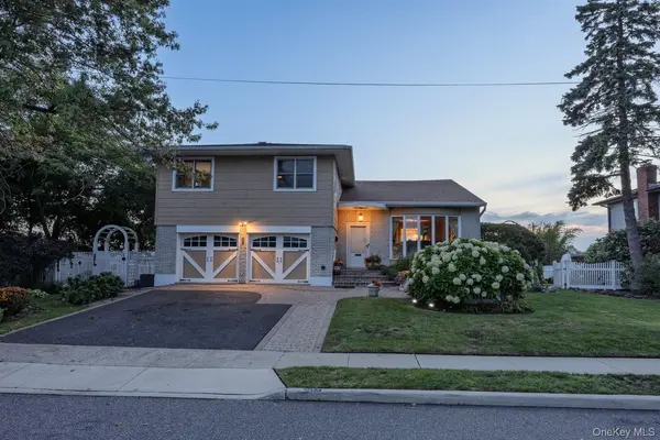 3224 Ann ST, Baldwin, NY 11510