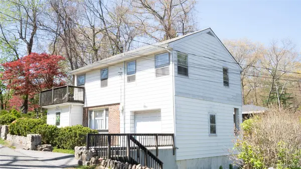 72 Johnson ST, Lake Peekskill, NY 10537