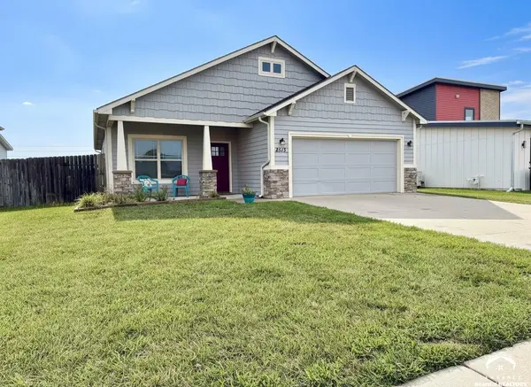 2513 Ralston ST, Lawrence, KS 66046