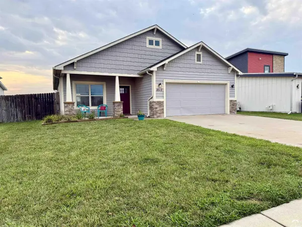 2513 Ralston ST, Lawrence, KS 66046