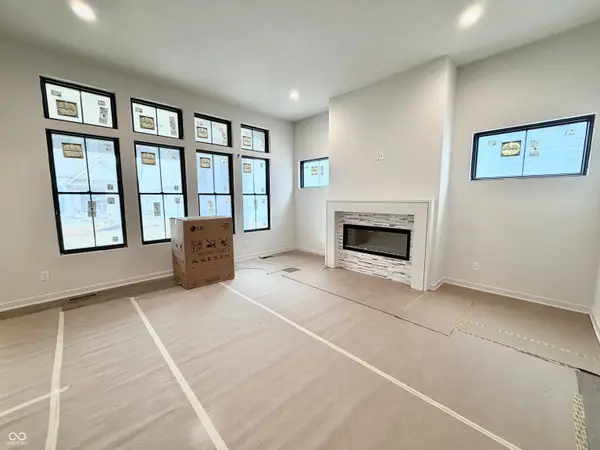 16854 Ackerson BLVD, Westfield, IN 46074