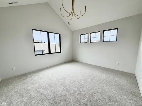 17292 Newton Main ST, Westfield, IN 46074