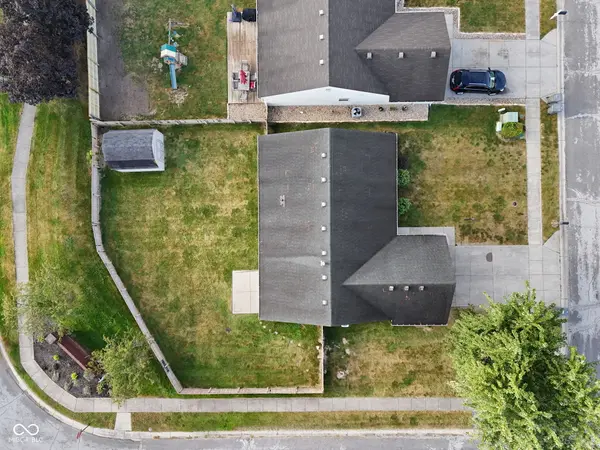 8343 Crosser DR, Indianapolis, IN 46237