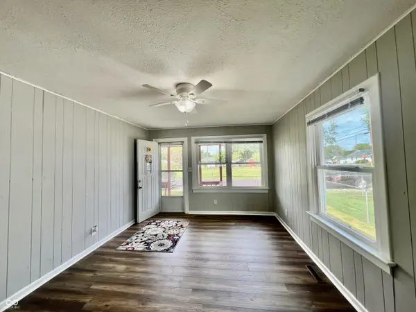 515 N Cherry, Columbus, IN 47201