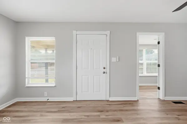 731 Manhattan AVE, Indianapolis, IN 46241