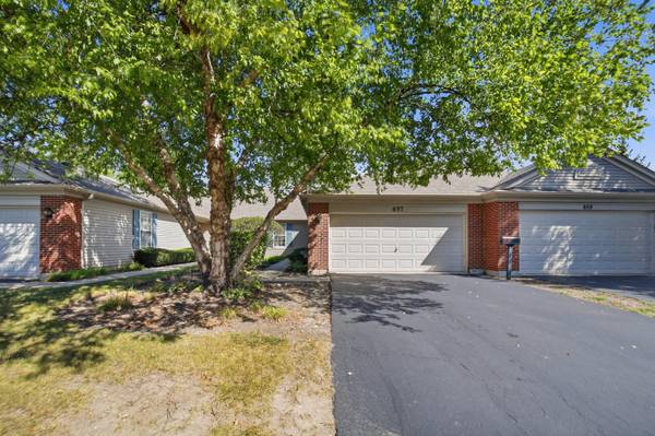 657 S Curran RD, Round Lake, IL 60073