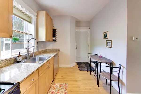 3809 N RAVENSWOOD AVE #1, Chicago, IL 60613