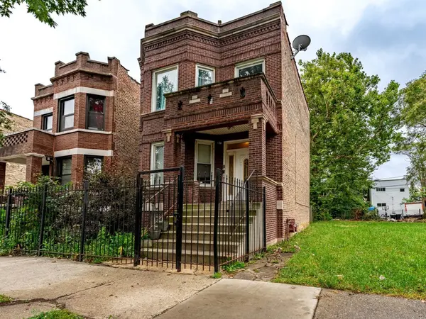 4141 W Monroe ST, Chicago, IL 60624
