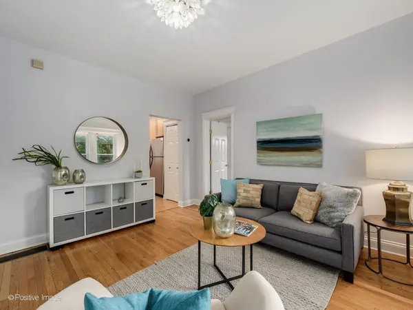 3803 N Ravenswood AVE #1, Chicago, IL 60613