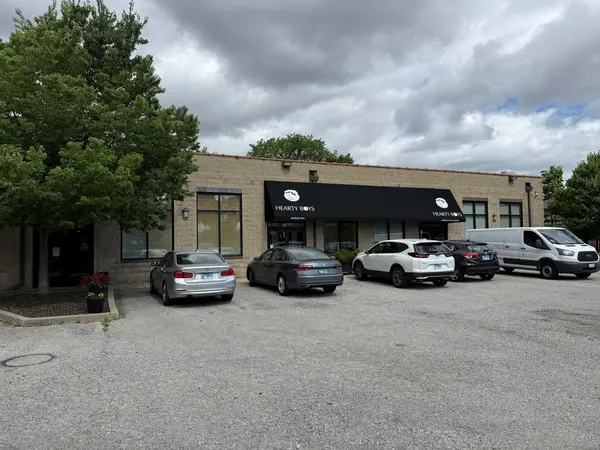 3515 W Grand AVE, Chicago, IL 60651