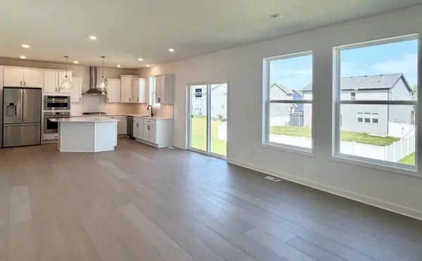 1081 Achilles DR, Rosemount, MN 55068