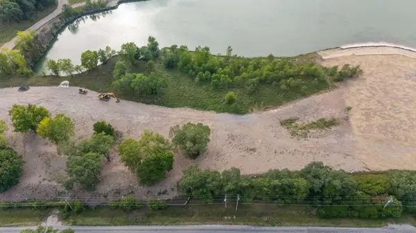 LEONARD POINT RD #9, Oshkosh, WI 54904