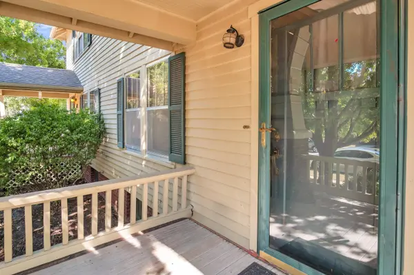 316 N Pine St, Newton, KS 67114