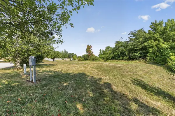 4221 W Sandy ST #1, Battlefield, MO 65619