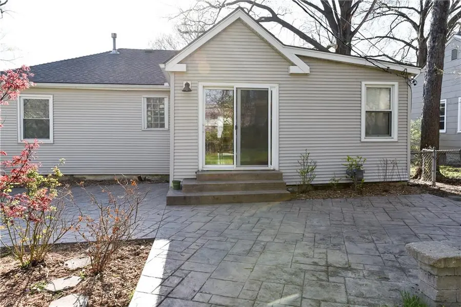5919 EL MONTE ST, Fairway, KS 66205