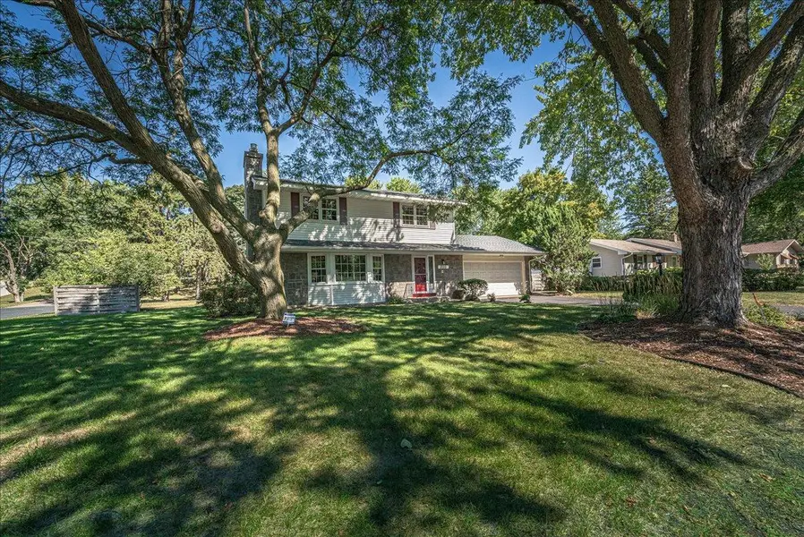 200 Harold Drive, Burnsville, MN 55337