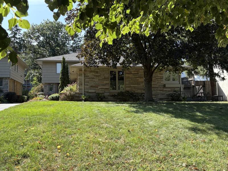 2719 W 28th ST, Minneapolis, MN 55416