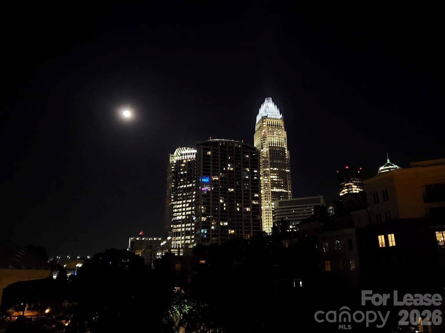 405 W 7th ST, Charlotte, NC 28202