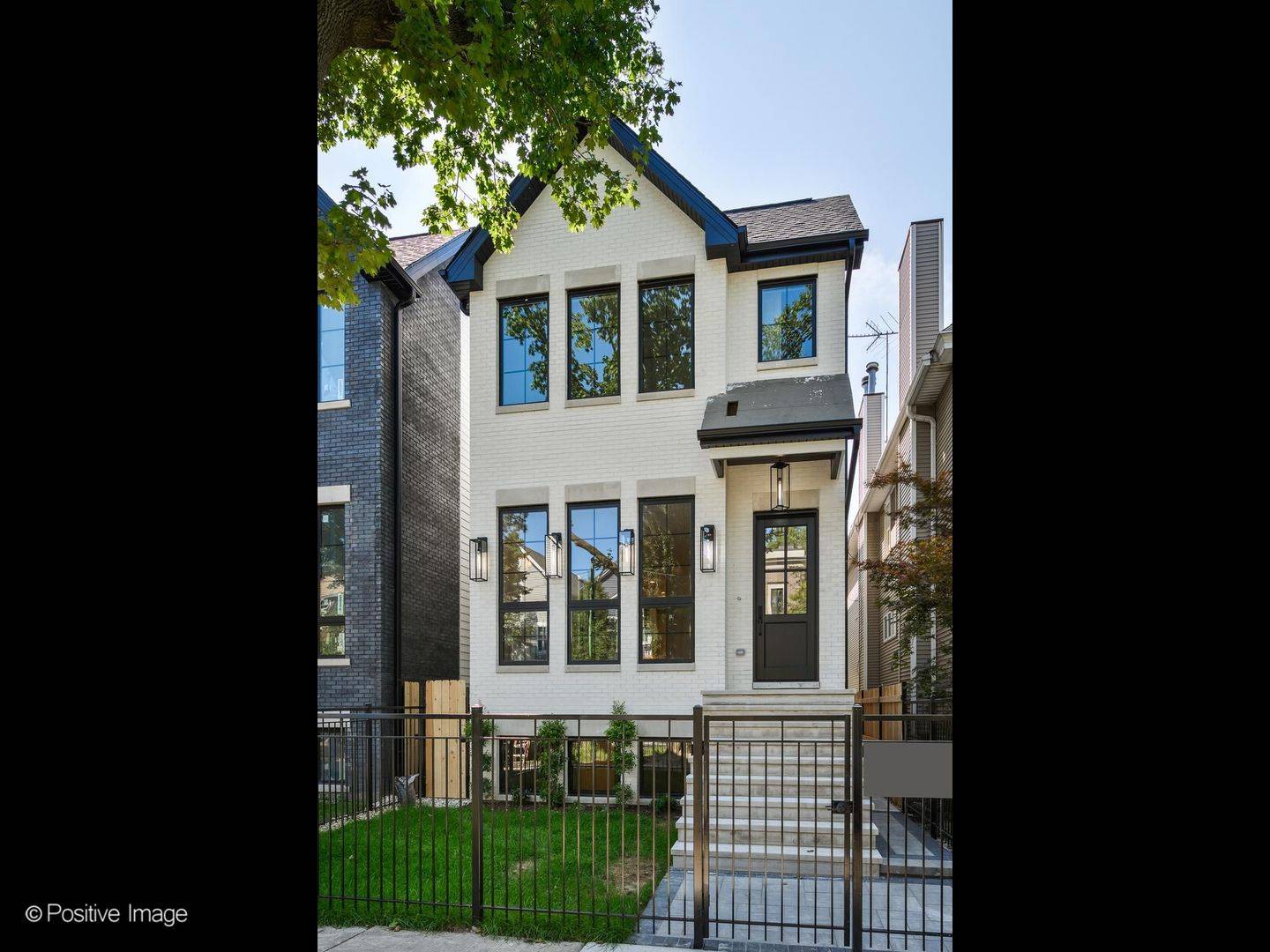 2714 N Magnolia AVE, Chicago, IL 60614