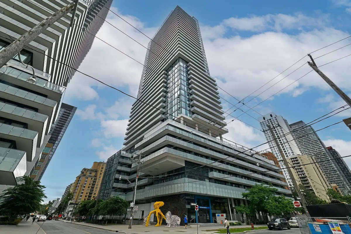 161 Roehampton AVE #102, Toronto C10, ON M4P 0C8
