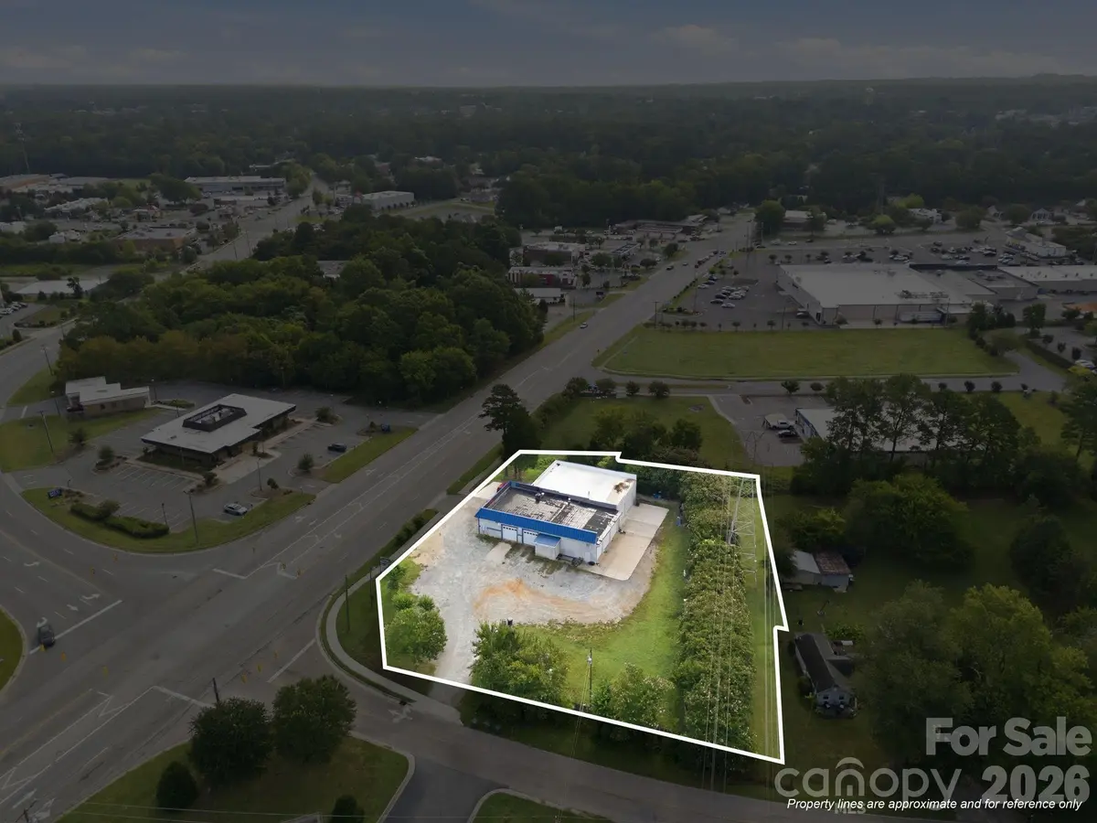 1035 Mooresville RD, Salisbury, NC 28147