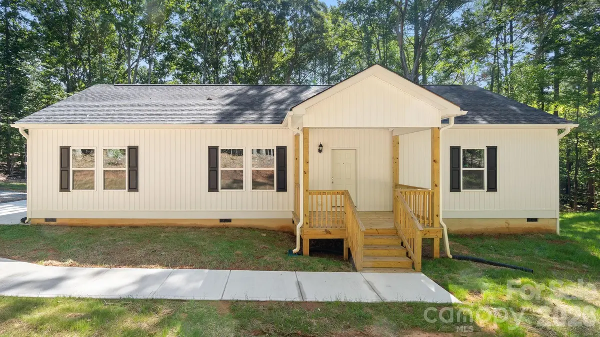 2820 rock chimney CIR, Lancaster, SC 29720