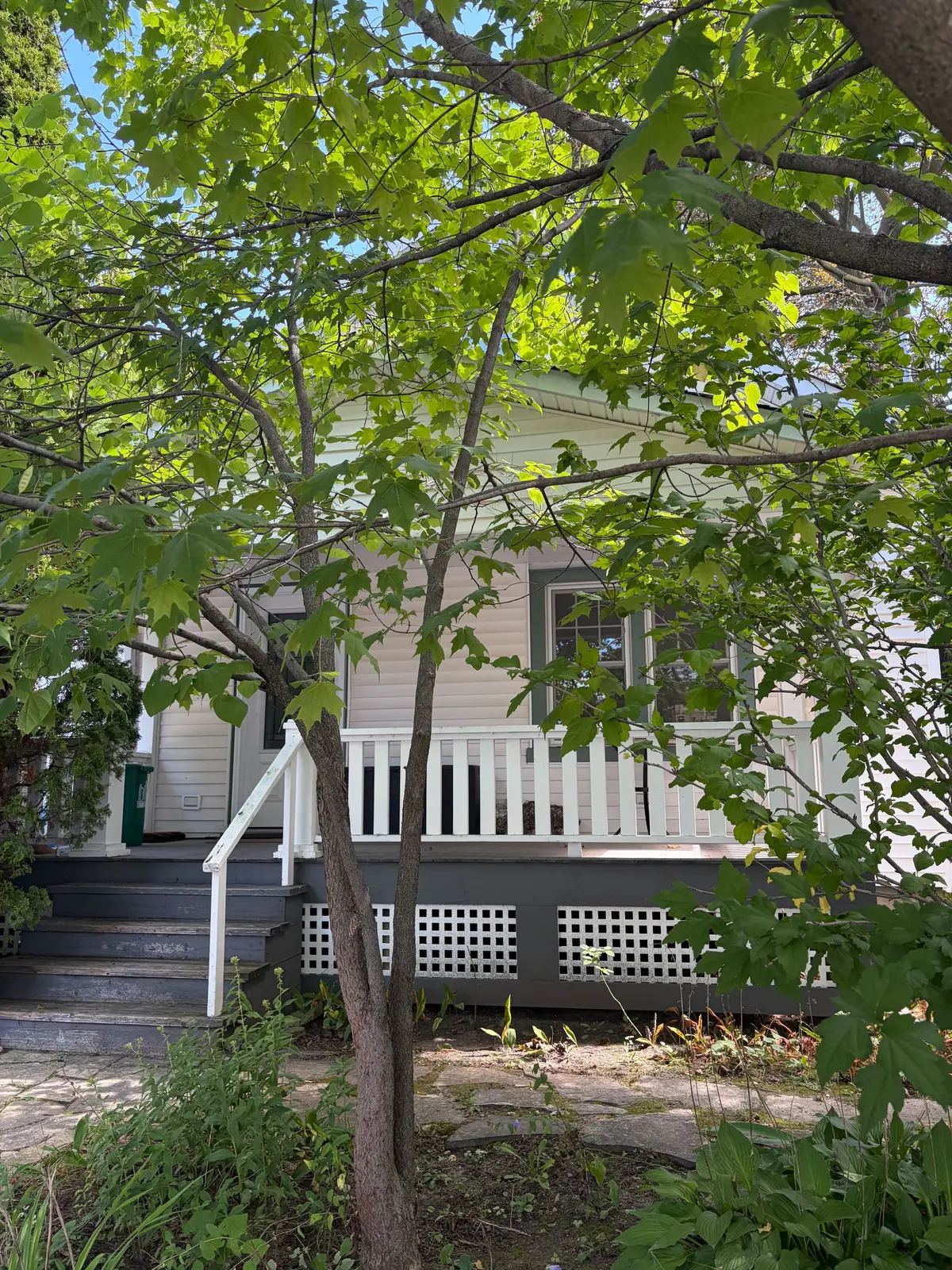 121 Wells ST, Aurora, ON L4G 1T6