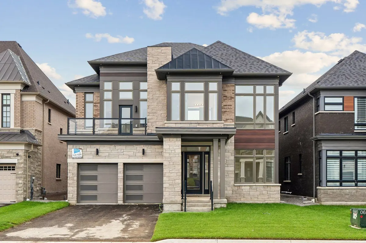 17 Garriock Hall AVE, King, ON L7B 0S8