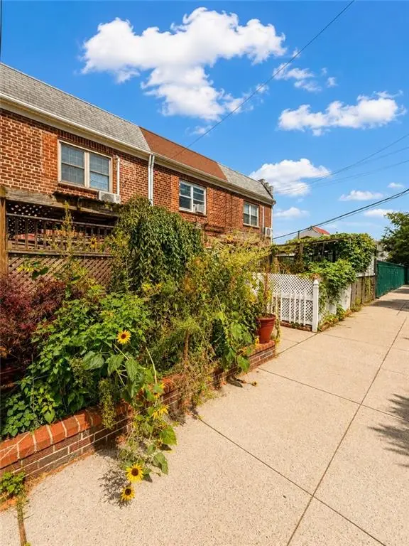 2130 Batchelder ST, Brooklyn, NY 11229