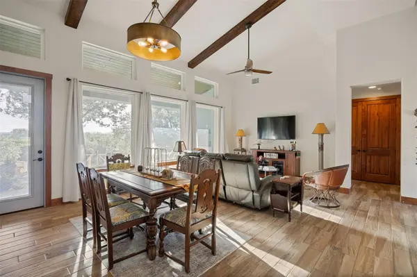 102 Leach LN, Wimberley, TX 78676