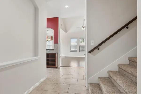 2454 Santa Barbara LOOP, Round Rock, TX 78665