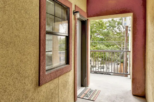 420 N Pleasant Valley RD #205, Austin, TX 78702