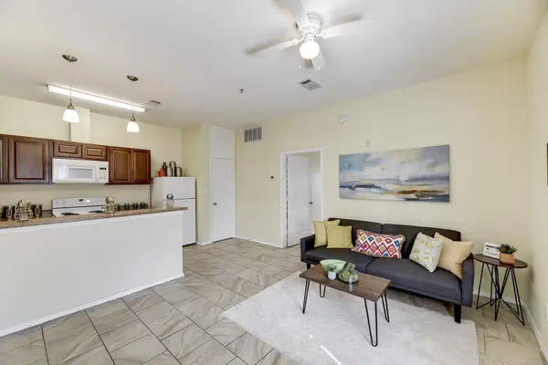 420 N Pleasant Valley RD #205, Austin, TX 78702
