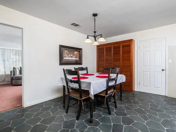 1501 County Road 421, Taylor, TX 76574