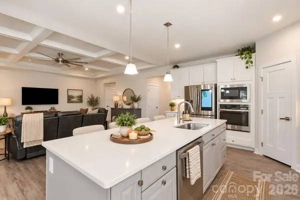 14811 Williams Place ALY, Davidson, NC 28036